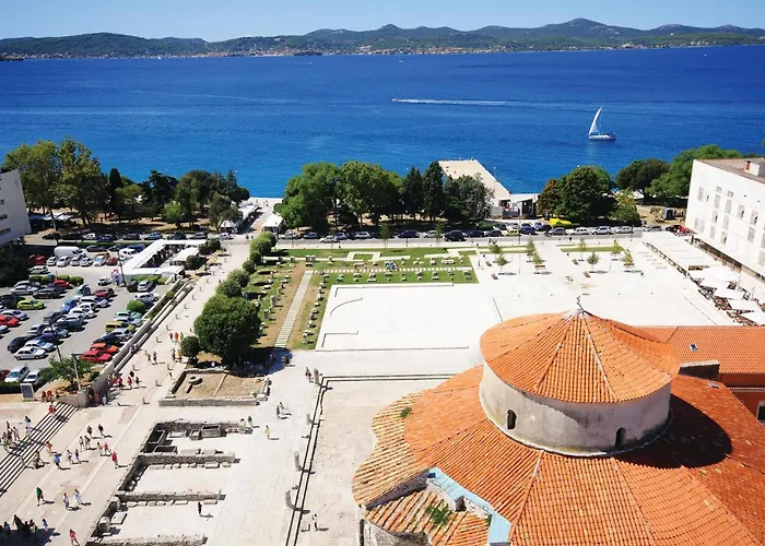 1 Bedroom Stunning Apartment In Zadar